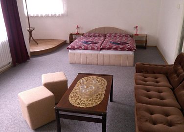 Hotel Lux