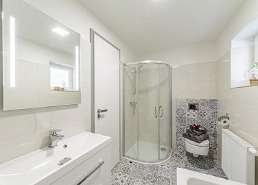Downtown Royal Apartments