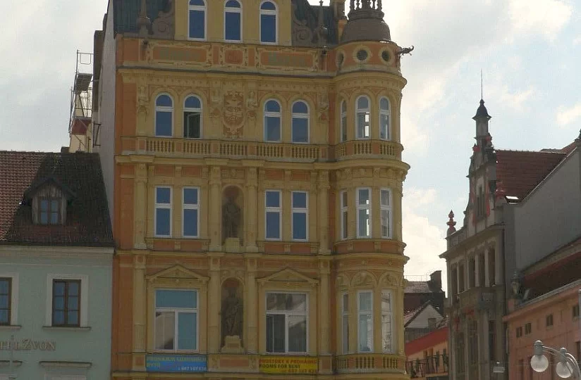 Palác Včela